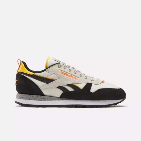 Classics | Classics^Reebok Classic Leather Shoes Alabaster/Black/FierceGold