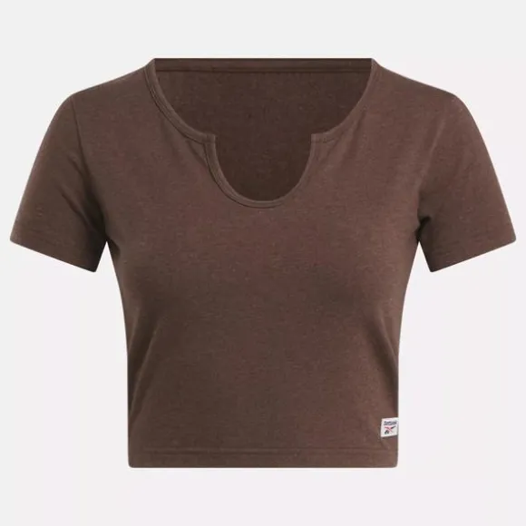 classics_crop_top_5-1.webp Tops & T-shirts | Trending: 90’s Classics^Reebok Classics Crop Top Mahogany