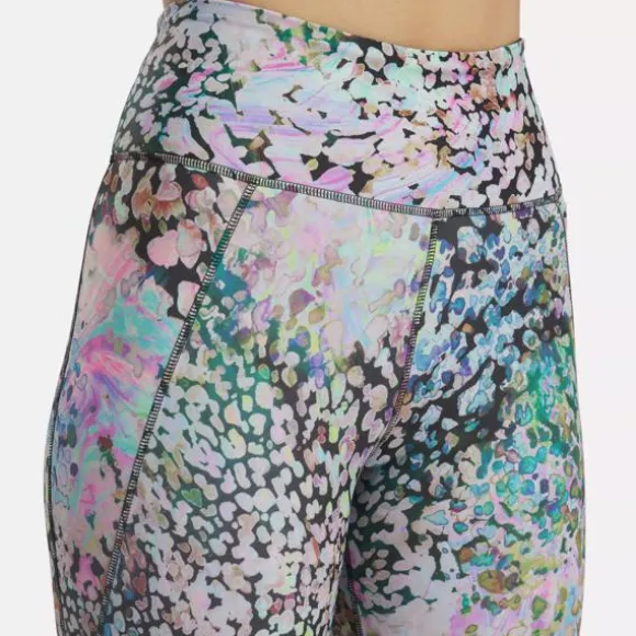 lux_bold_highrise_modern_safari_leggings_3.webp Pants & Sweatpants | Leggings & Tights^Reebok Lux Bold High-Rise Modern Safari Leggings Black