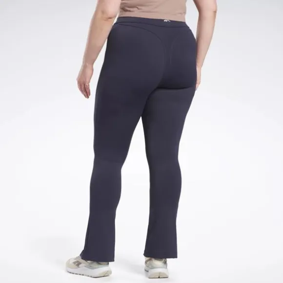 most_extra_high_rise_leggings_plus_size_2.webp Plus Size (1x-4x) | Leggings & Tights^Reebok Most Extra High Rise Leggings (Plus Size) PowerNavy