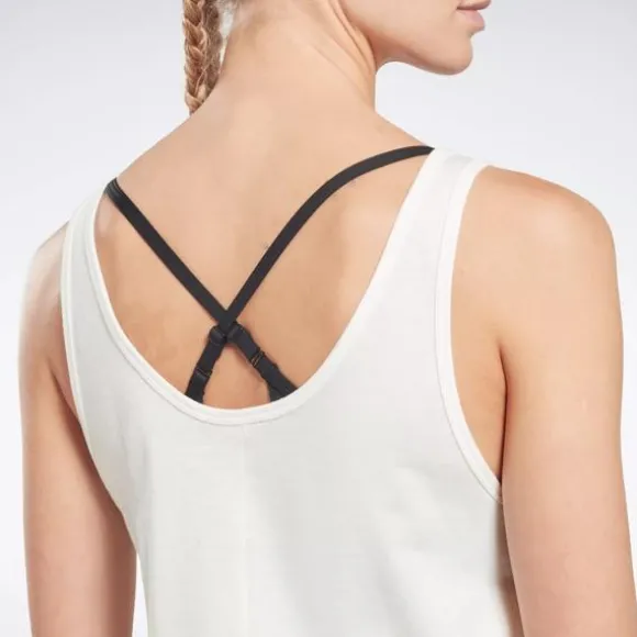 quirky_tee_3.webp Tops & T-shirts^Reebok Quirky Tee Chalk