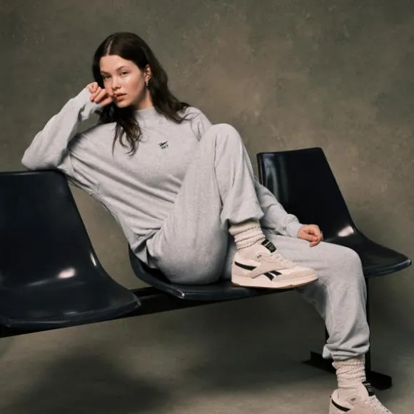 Hoodies & Sweatshirts | Trending: Matching Sets^Reebok x SET Classic Lightweight Crewneck Sweatshirt LightBlue